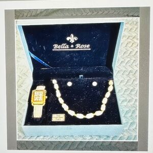 Freshwater pearls - Bella & Rose set pearl earrings & necklace w/watch